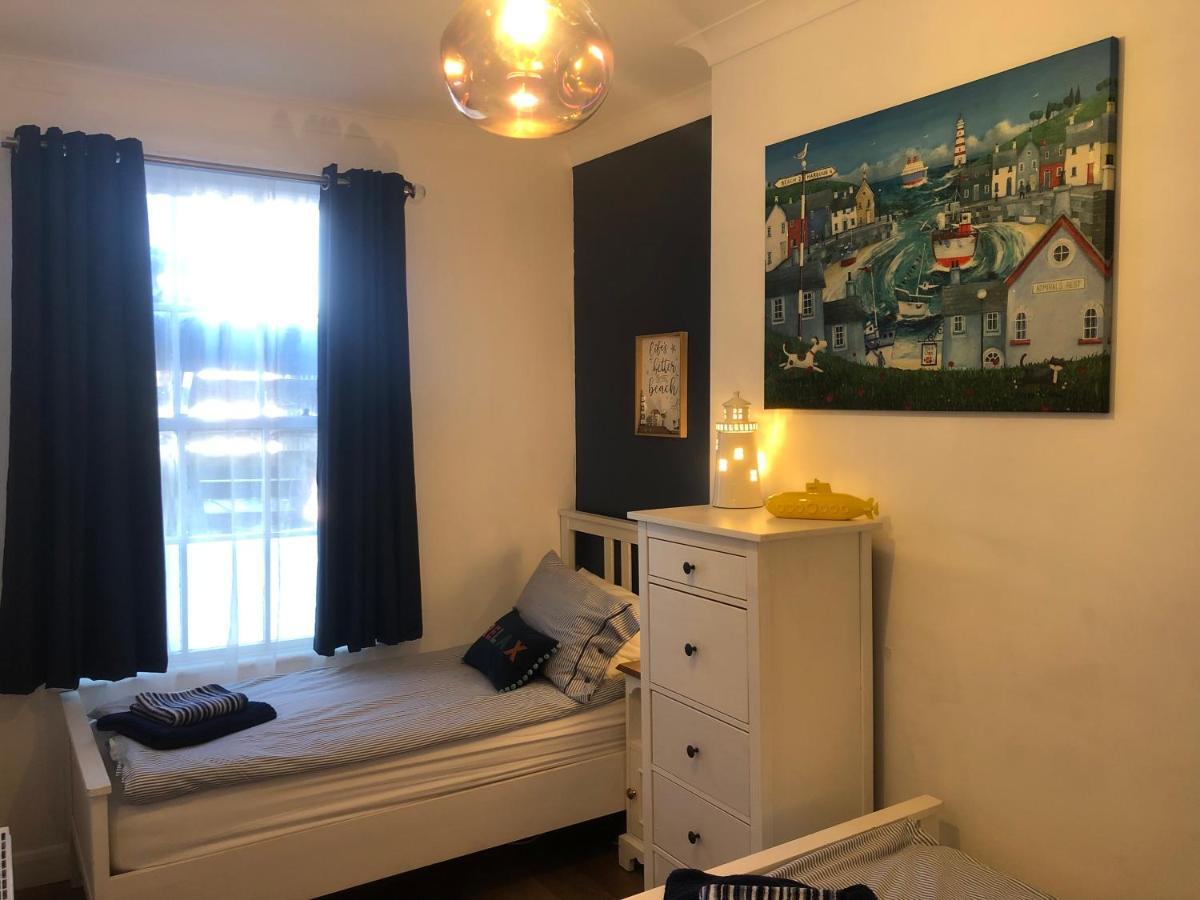 Granby House Holiday Apartments, Apartment 2, In The Old Town, Free On Street Parking Included Scarborough Extérieur photo