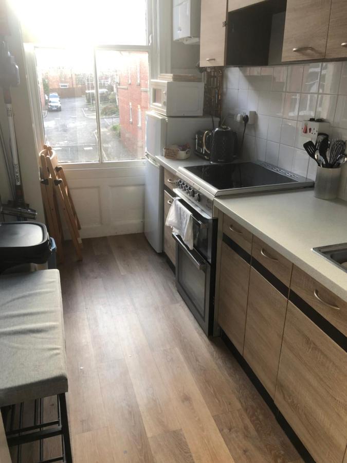 Granby House Holiday Apartments, Apartment 2, In The Old Town, Free On Street Parking Included Scarborough Extérieur photo